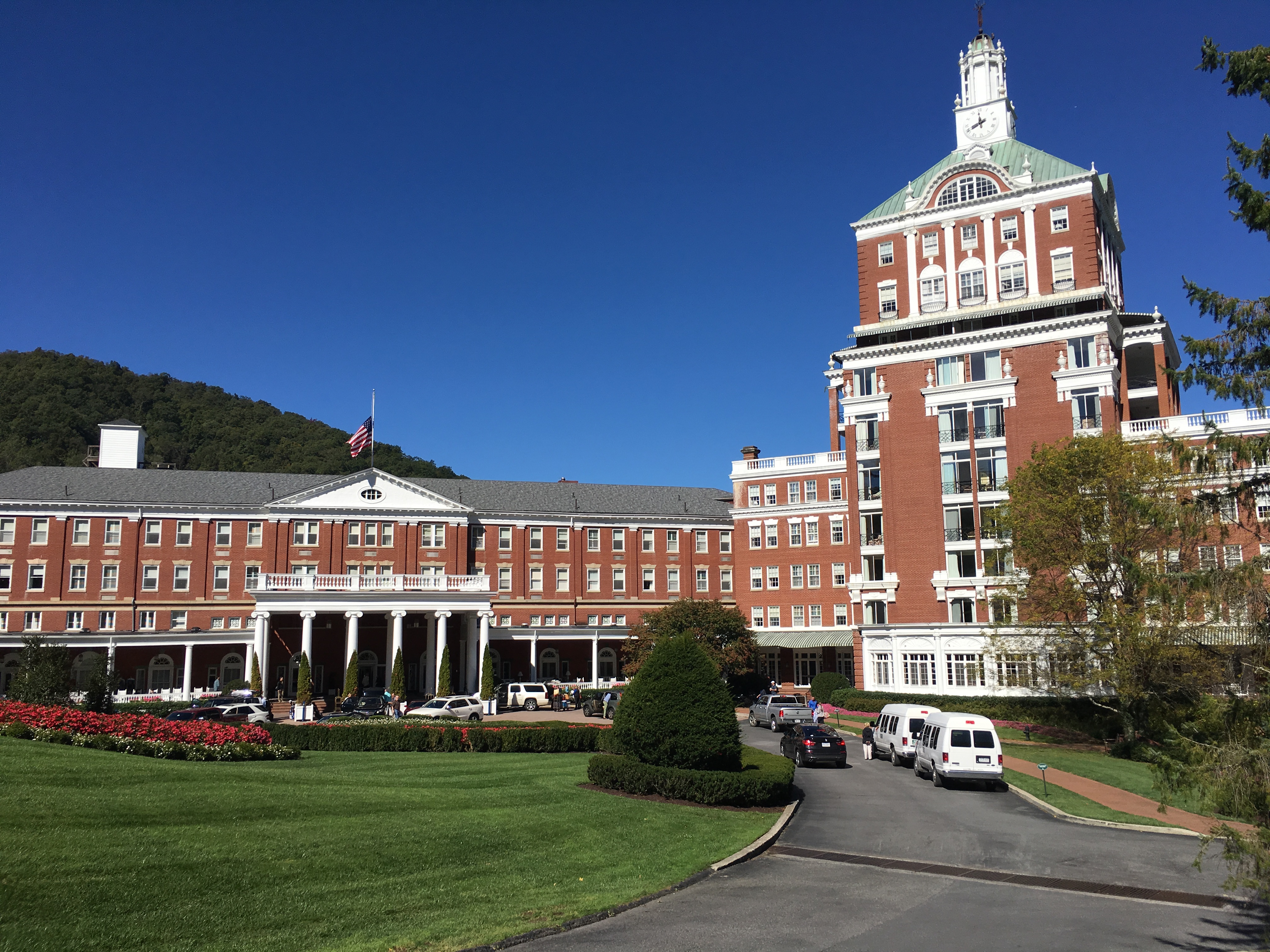 Read more about the article The Omni Homestead Resort – Hot Springs, VA
