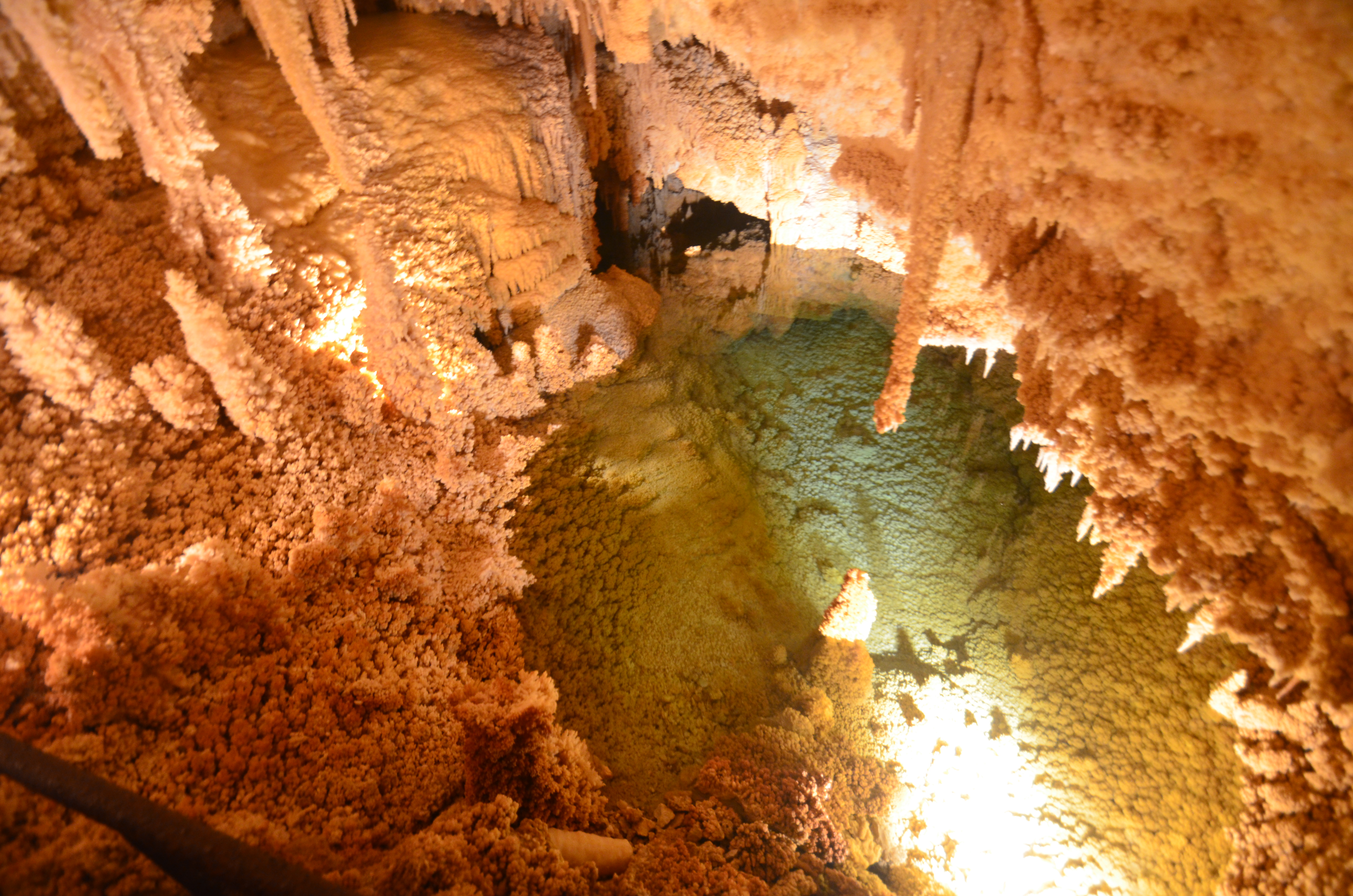 Read more about the article Caverns of Sonora – Sonora, TX