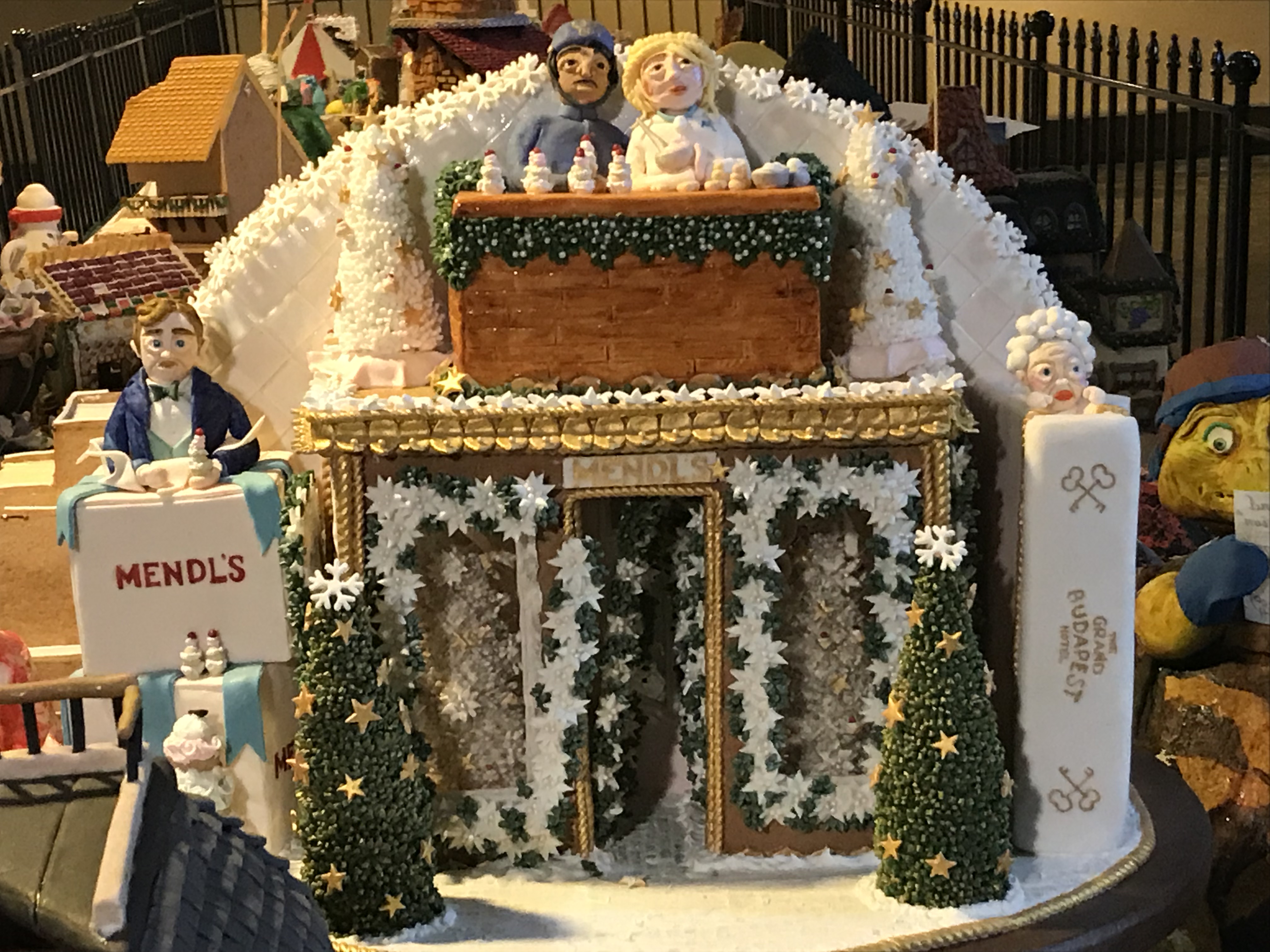 Read more about the article Gingerbread House Exhibit at Grove Park Inn – Asheville, NC