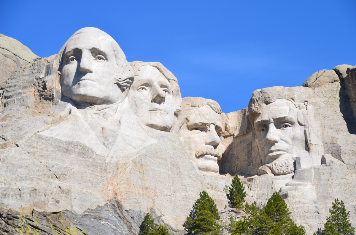 Read more about the article Mt. Rushmore National Memorial – South Dakota